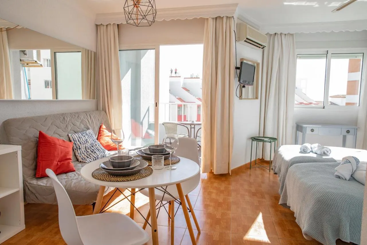 Palm Beach Club Apartamentos Carihuela Torremolinos Apartment